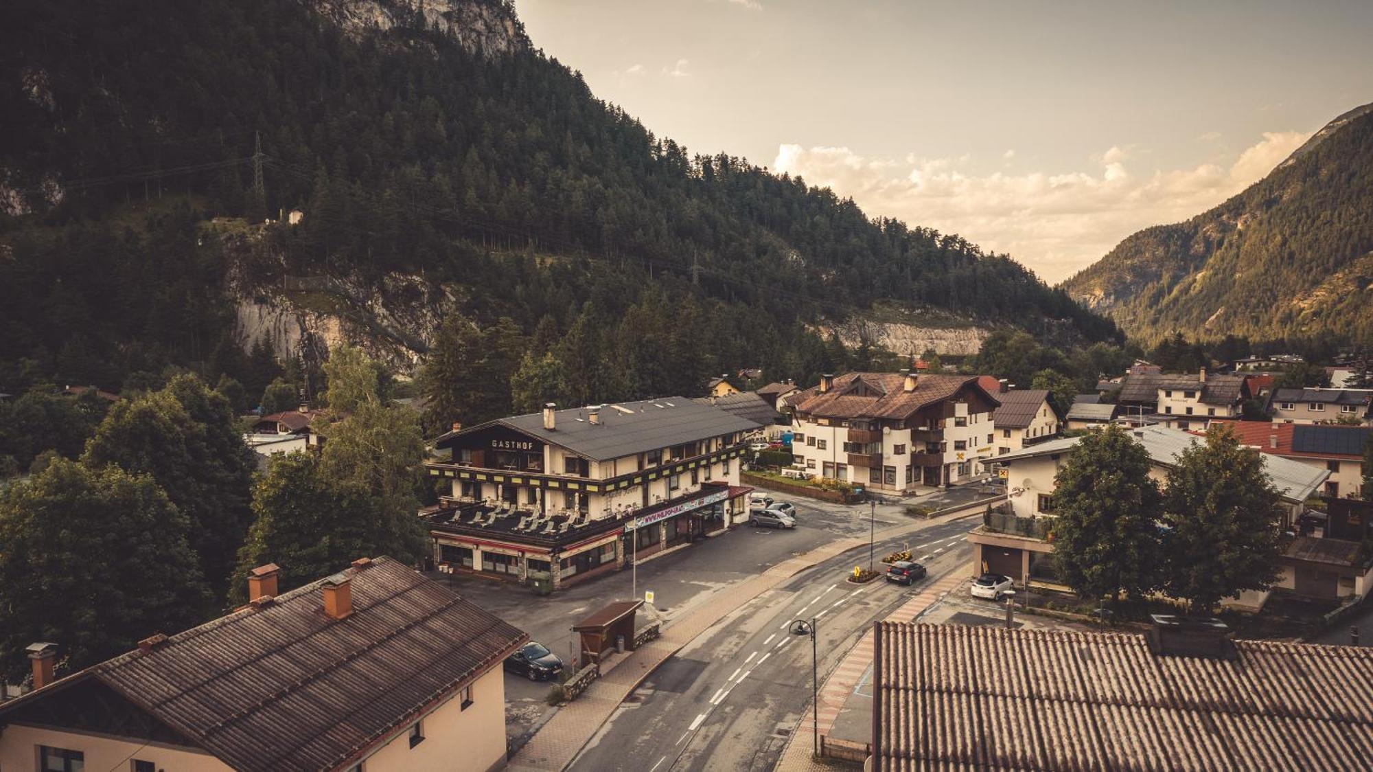 Philipop-Up Hostel Scharnitz Bagian luar foto